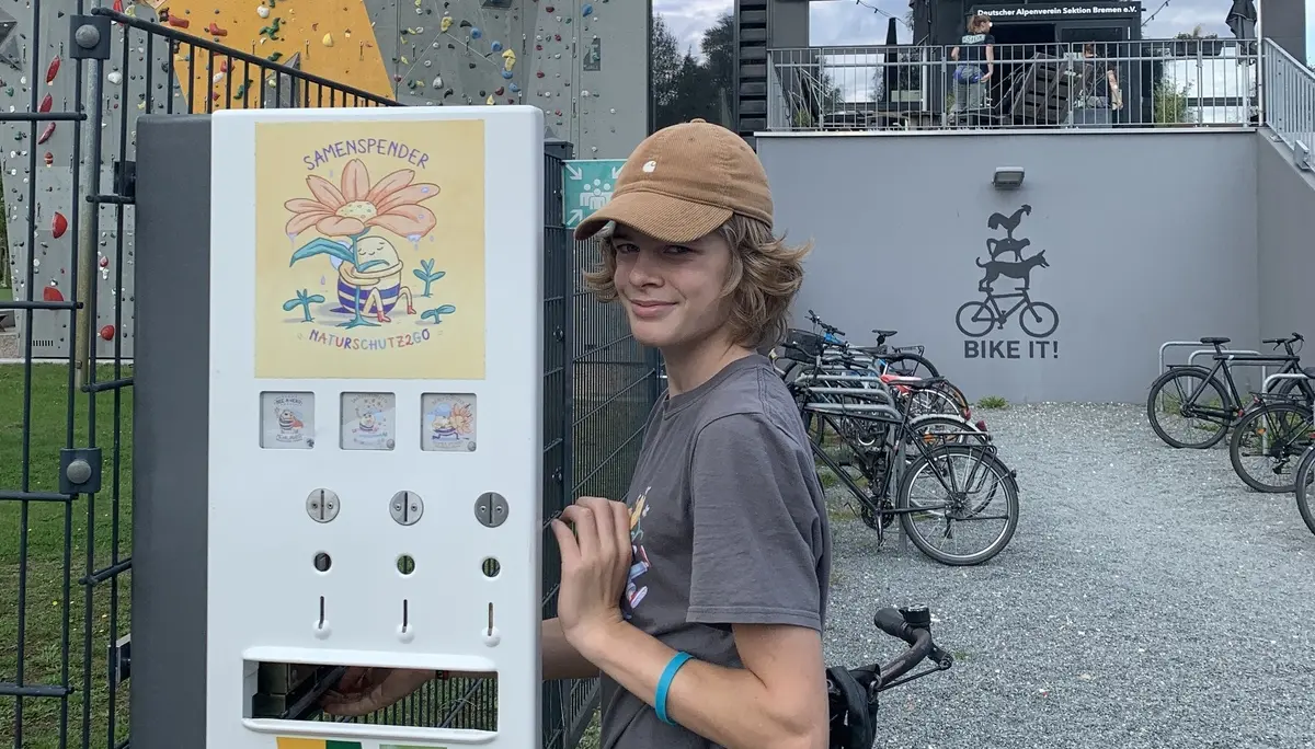 Saatgutautomat vorm Kletterzentrum | © DAV Bremen
