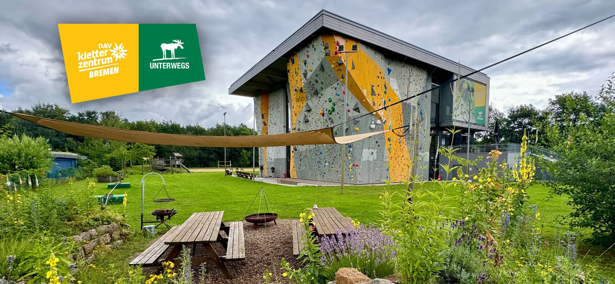 Das UNTERWEGS – DAV Kletterzentrum Bremen ist die Kletterhalle des Bremer Alpenvereins, auch Bouldern ist hier möglich. Wenn du dich Sicherungstechnik noch nicht beherrscht musst du zunächst einen Kletterkurs belegen. | © DAV Bremen