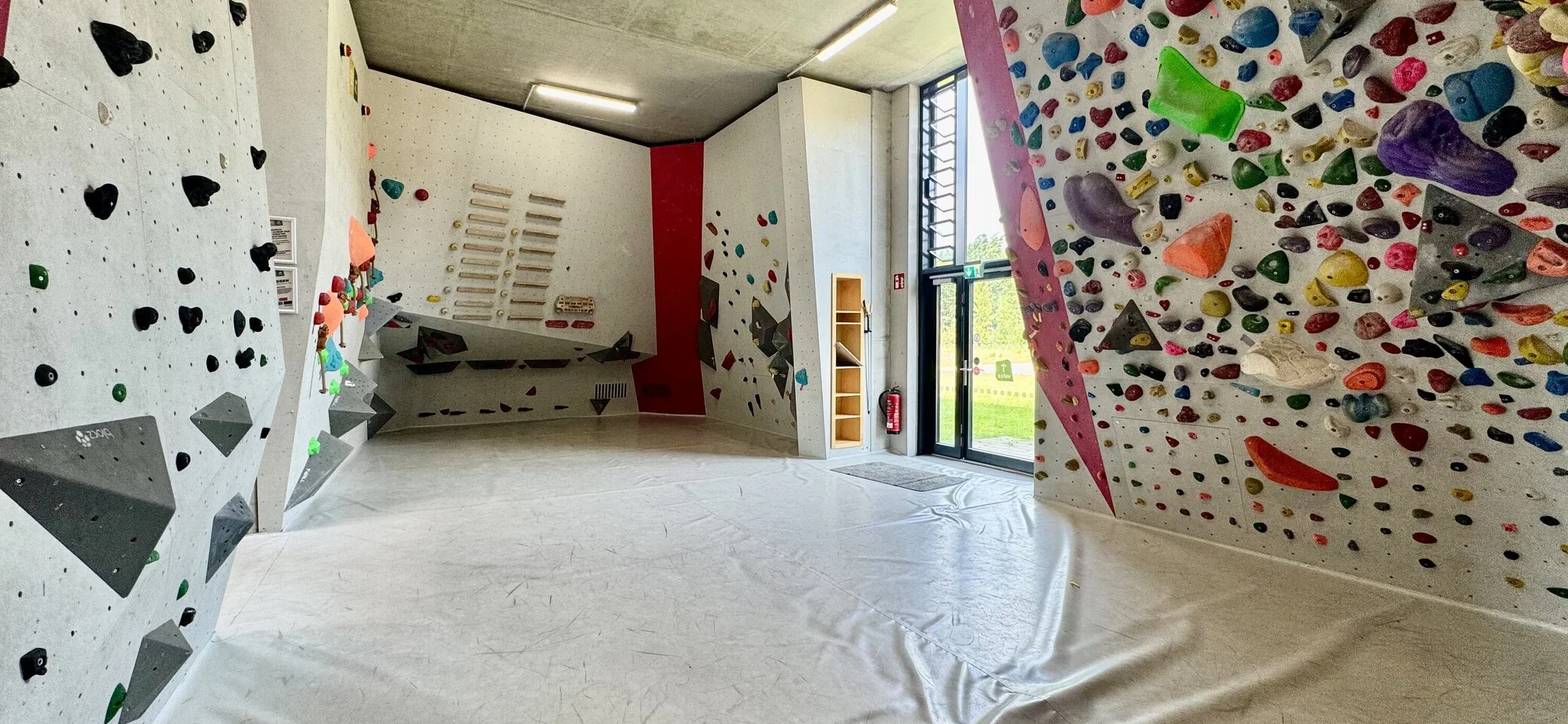 Boulderbereich im UNTERWEGS – DAV Kletterzentrum Bremen | © DAV Bremen