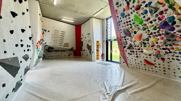 Boulderbereich im UNTERWEGS – DAV Kletterzentrum Bremen | © DAV Bremen