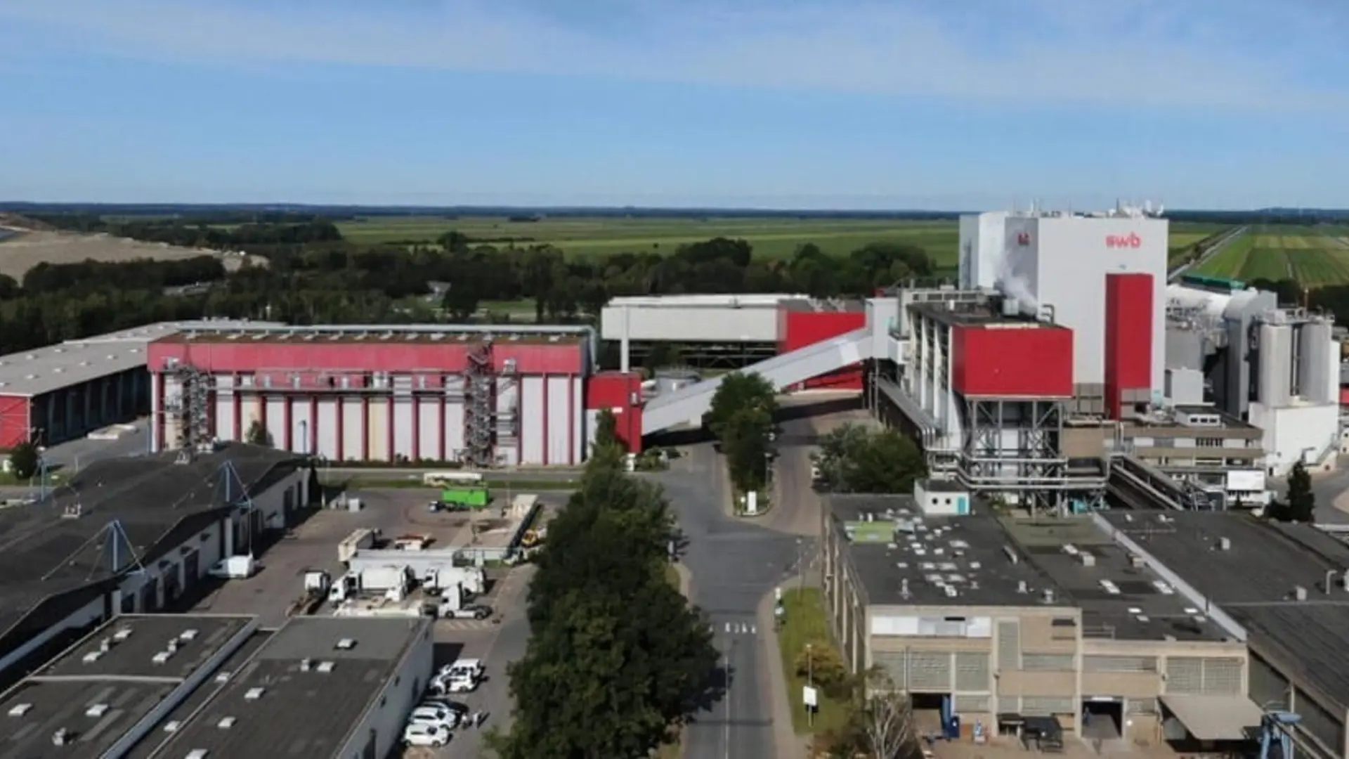 Blick auf die Müllverbrennungsanlage von oben | © swb