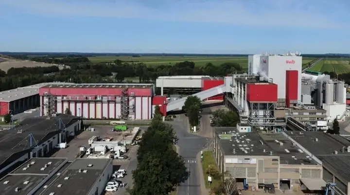Blick auf die Müllverbrennungsanlage von oben | © swb